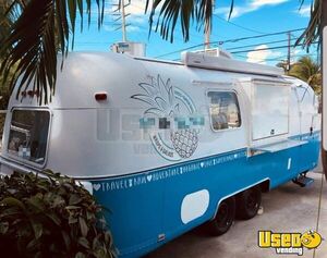 1975 Argosy Vintage Food Concession Trailer Kitchen Food Trailer Stainless Steel Wall Covers Florida for Sale