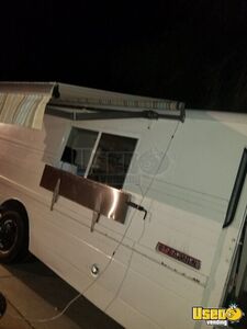 1975 P30 Step Van Shaved Ice Truck Snowball Truck Concession Window Arizona for Sale