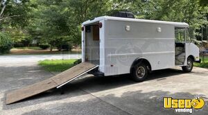 1975 P30 Stepvan Transmission - Automatic North Carolina Gas Engine for Sale