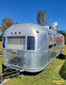 1975 Sovereign Food Concession Trailer Concession Trailer Diamond Plated Aluminum Flooring North Carolina for Sale