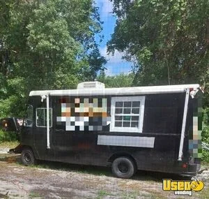 24' Ford BBQ Step Van Food Truck Recently Inspected w/ 1000 Gallon Mobile Smoker for Sale in Florida!