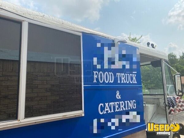 1976 G20 Step Van Kitchen Food Truck All-purpose Food Truck Air Conditioning Texas Gas Engine for Sale