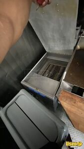 1976 Kitchen Food Truck All-purpose Food Truck Prep Station Cooler California Gas Engine for Sale