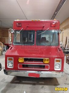 1977 C30 All-purpose Food Truck Concession Window Minnesota Gas Engine for Sale