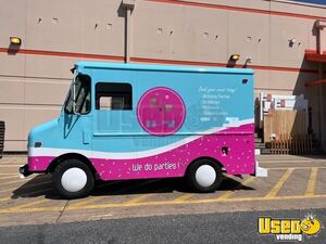 1977 G20 Ice Cream Truck Insulated Walls Pennsylvania Gas Engine for Sale