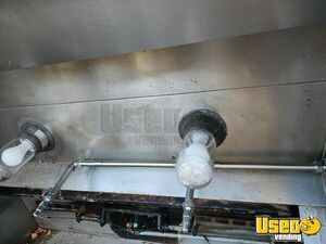 1977 Kitchen Food Truck All-purpose Food Truck 29 Colorado Gas Engine for Sale