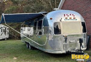 1977 Land Yacht Sovereign Airstream Air Conditioning Mississippi for Sale