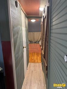 1977 Land Yacht Sovereign Airstream Bathroom Mississippi for Sale