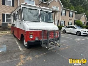1977 P30 All-purpose Food Truck Stainless Steel Wall Covers Georgia Gas Engine for Sale
