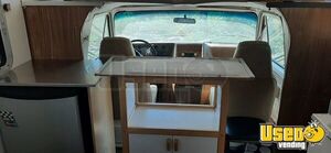 1978 Camper Food Truck All-purpose Food Truck Propane Tank British Columbia Gas Engine for Sale