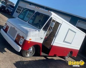 1978 Grumman Kurbmaster Stepvan Concession Window Ohio Gas Engine for Sale