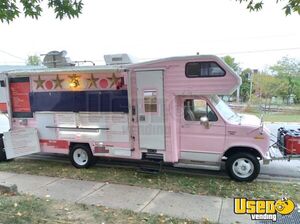 1978 Leprechaun Kitchen Food Truck All-purpose Food Truck Missouri Gas Engine for Sale