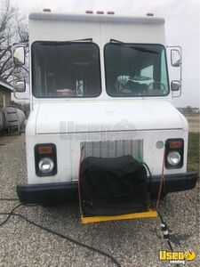 1978 P30 All-purpose Food Truck Concession Window Ohio Gas Engine for Sale