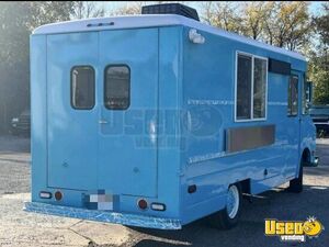 1978 Step Van All-purpose Food Truck Insulated Walls Wisconsin Gas Engine for Sale