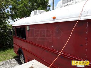 1978 Wander Lodge Bus Kitchen Food Truck All-purpose Food Truck Concession Window Florida Diesel Engine for Sale