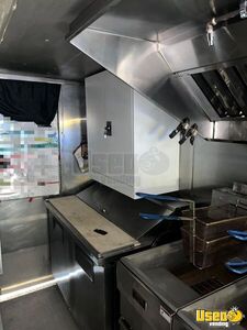 1979 Box Truck All-purpose Food Truck Diamond Plated Aluminum Flooring Florida Gas Engine for Sale