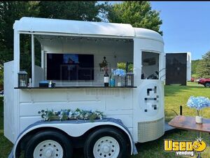 1979 Bumper Pull Beverage - Coffee Trailer Concession Window New York for Sale