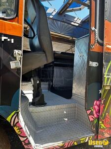 1979 G30 All-purpose Food Truck Diamond Plated Aluminum Flooring California Gas Engine for Sale