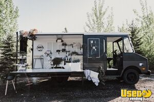 1979 Grumann, Step Van Other Mobile Business Cabinets Colorado Gas Engine for Sale