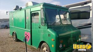 1979 Grumman Kitchen Food Truck All-purpose Food Truck Air Conditioning Texas Gas Engine for Sale