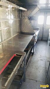 1979 Grumman Kitchen Food Truck All-purpose Food Truck Exterior Lighting Texas Gas Engine for Sale