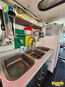 1979 Kurbmaster Jr All-purpose Food Truck Stovetop British Columbia Gas Engine for Sale