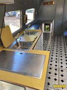 1979 Land Yacht Concession Trailer Spare Tire Tennessee for Sale