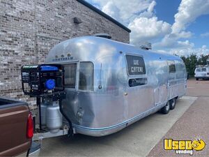 1979 Land Yacht Concession Trailer Tennessee for Sale