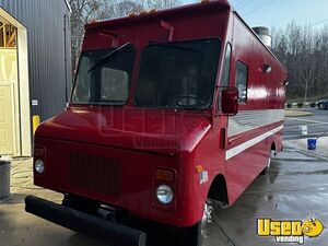 1979 P30 All-purpose Food Truck Diamond Plated Aluminum Flooring South Carolina Diesel Engine for Sale