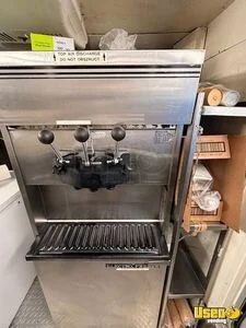 1979 P30 Ice Cream Truck Interior Lighting Florida Gas Engine for Sale