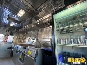 1979 P30 Kitchen Food Truck All-purpose Food Truck Chargrill Florida Gas Engine for Sale