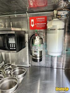 1979 P30 Kitchen Food Truck All-purpose Food Truck Coffee Machine Florida Gas Engine for Sale