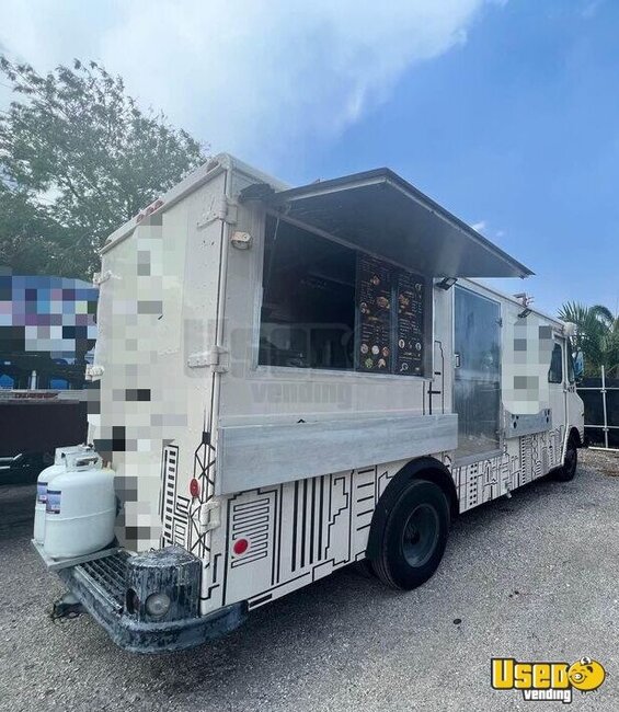 1979 Step Van Kitchen Food Truck All-purpose Food Truck Florida Gas Engine for Sale