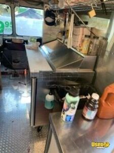1979 Step Van Kitchen Food Truck All-purpose Food Truck Prep Station Cooler Colorado Gas Engine for Sale