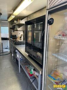 1979 Step Van Kitchen Food Truck All-purpose Food Truck Reach-in Upright Cooler Florida Gas Engine for Sale