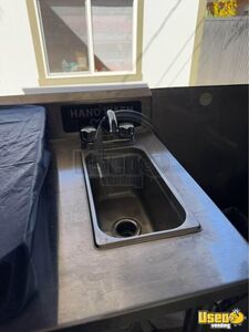 1979 Transporter All-purpose Food Truck Diamond Plated Aluminum Flooring Arizona Gas Engine for Sale