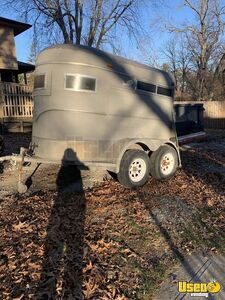 1980 2 Horse Trailer Concession Trailer Refrigerator Iowa for Sale