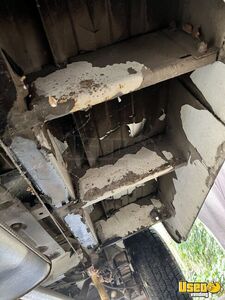 1980 C30 Pet Care / Veterinary Truck Additional 2 California Gas Engine for Sale