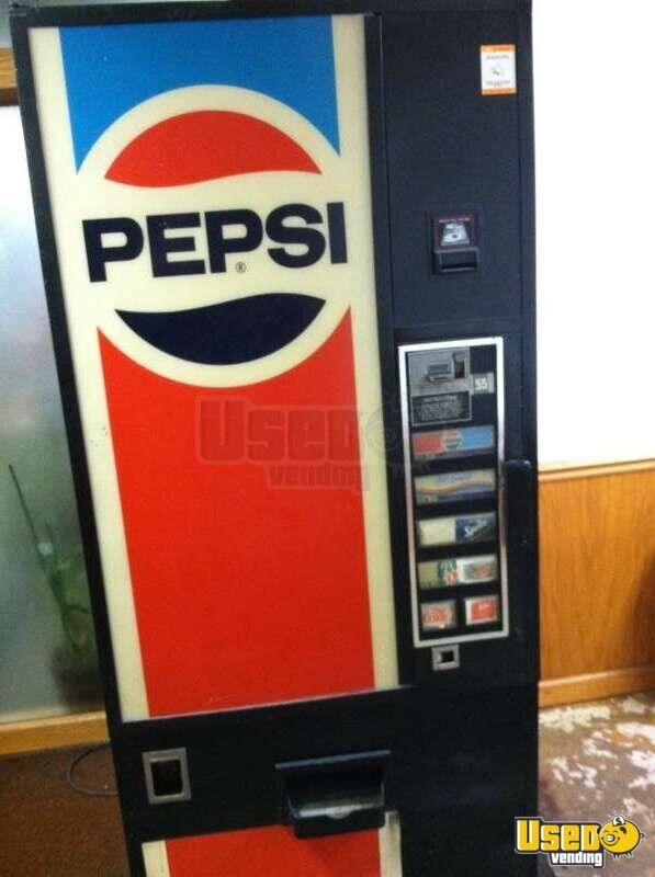 Vintage Dixie Narco 440 Vending Machine Vintage Pepsi Vending