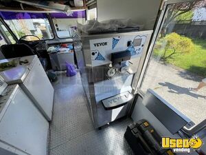 1980 Ice Cream Truck Ice Cream Truck Deep Freezer British Columbia Gas Engine for Sale