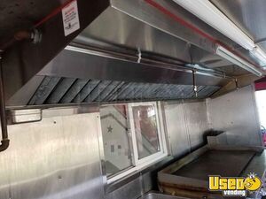 1980 Kitchen Food Truck All-purpose Food Truck Floor Drains Colorado Gas Engine for Sale