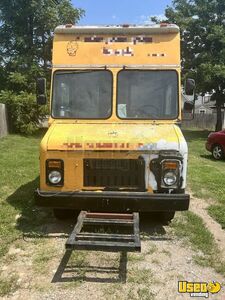 1980 Step Van All-purpose Food Truck All-purpose Food Truck Cabinets Tennessee Gas Engine for Sale