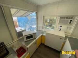 1981 Food Concession Trailer Kitchen Food Trailer Electrical Outlets Arizona for Sale
