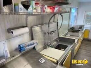 1981 Food Concession Trailer Kitchen Food Trailer Microwave Arizona for Sale