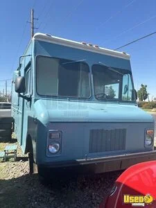 1981 P30 All-purpose Food Truck Concession Window Arizona Gas Engine for Sale