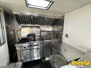 1981 P30 Step Van Kitchen Food Truck All-purpose Food Truck Stovetop Missouri Gas Engine for Sale