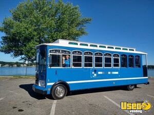 1981 Trolley Trams & Trolley Cabinets Michigan Diesel Engine for Sale