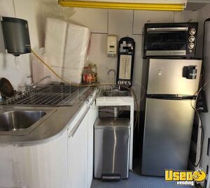 1982 Food Concession Trailer Concession Trailer Diamond Plated Aluminum Flooring Texas for Sale