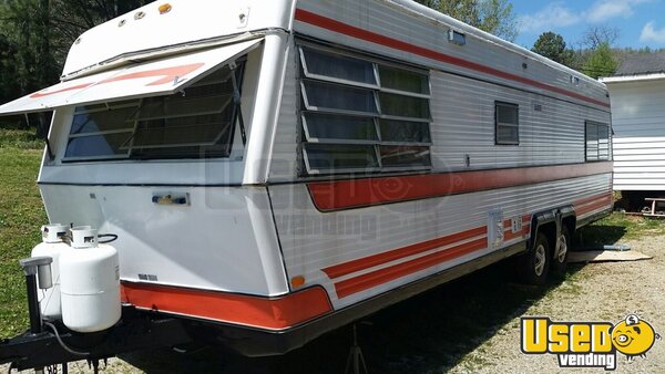 1982 Food Concession Trailer Kitchen Food Trailer Tennessee for Sale