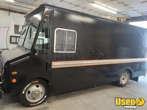 1982 Grumman Olson Step Van Kitchen Food Truck All-purpose Food Truck Air Conditioning Ohio Diesel Engine for Sale